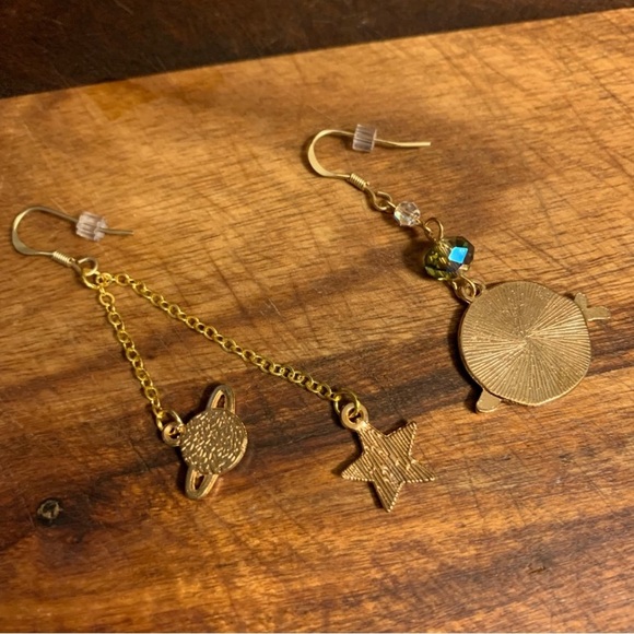 The Cat in The Moon The Stars and Saturn Mix Matched Earrings - Picture 5 of 5